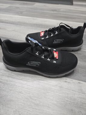 Skechers Summits Sneakers